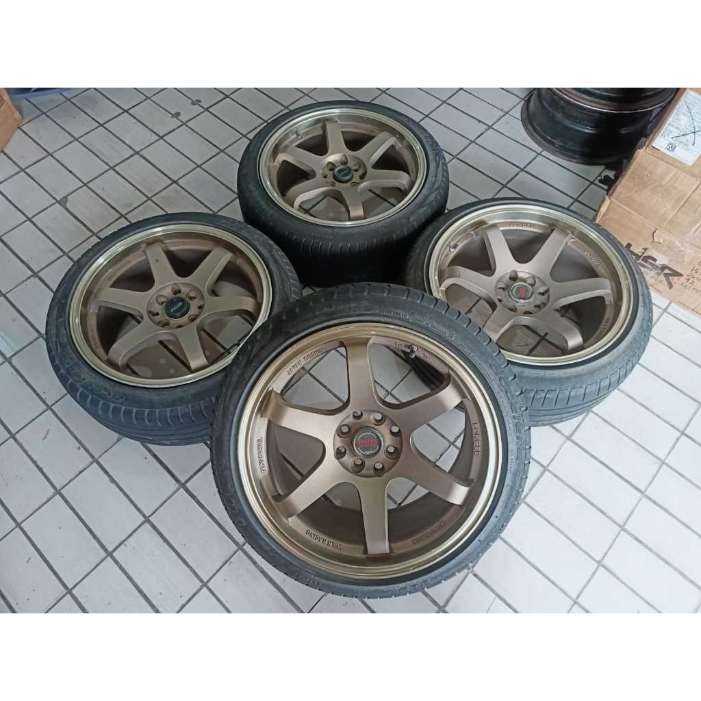 Velg Mobil Bekas TE37 R17 Vios Yaris Jazz Swift Baleno Mobilio Avanza Xenia