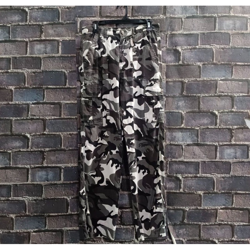 cargo camo