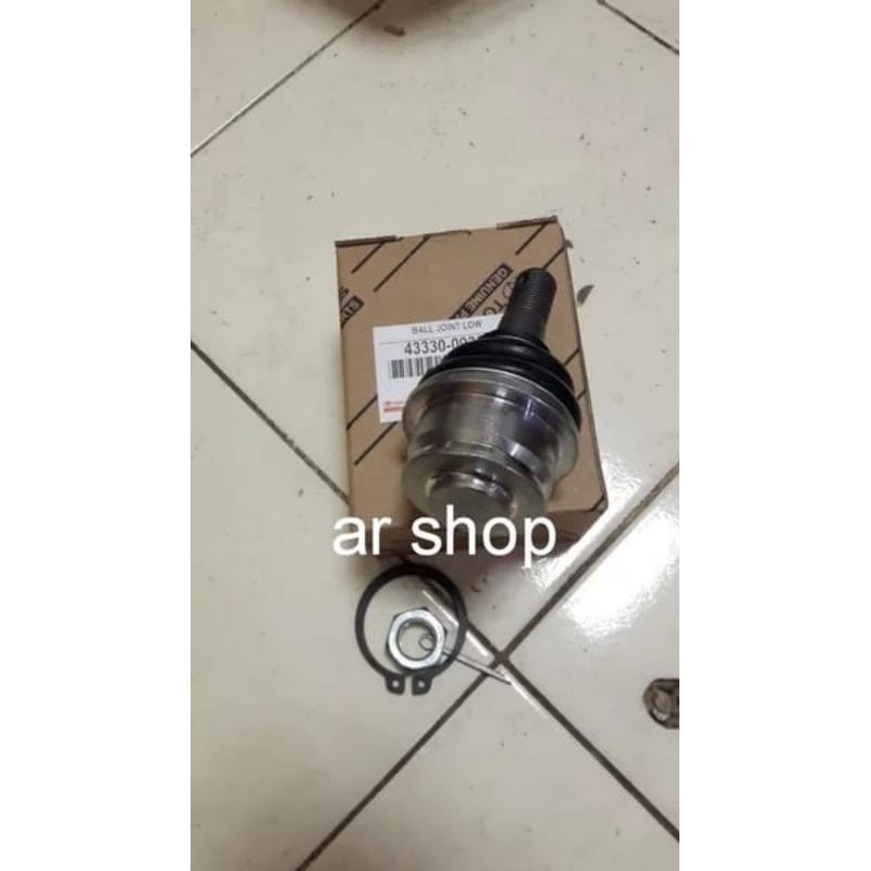 Ball joint bawah toyota inova fortuner hilux