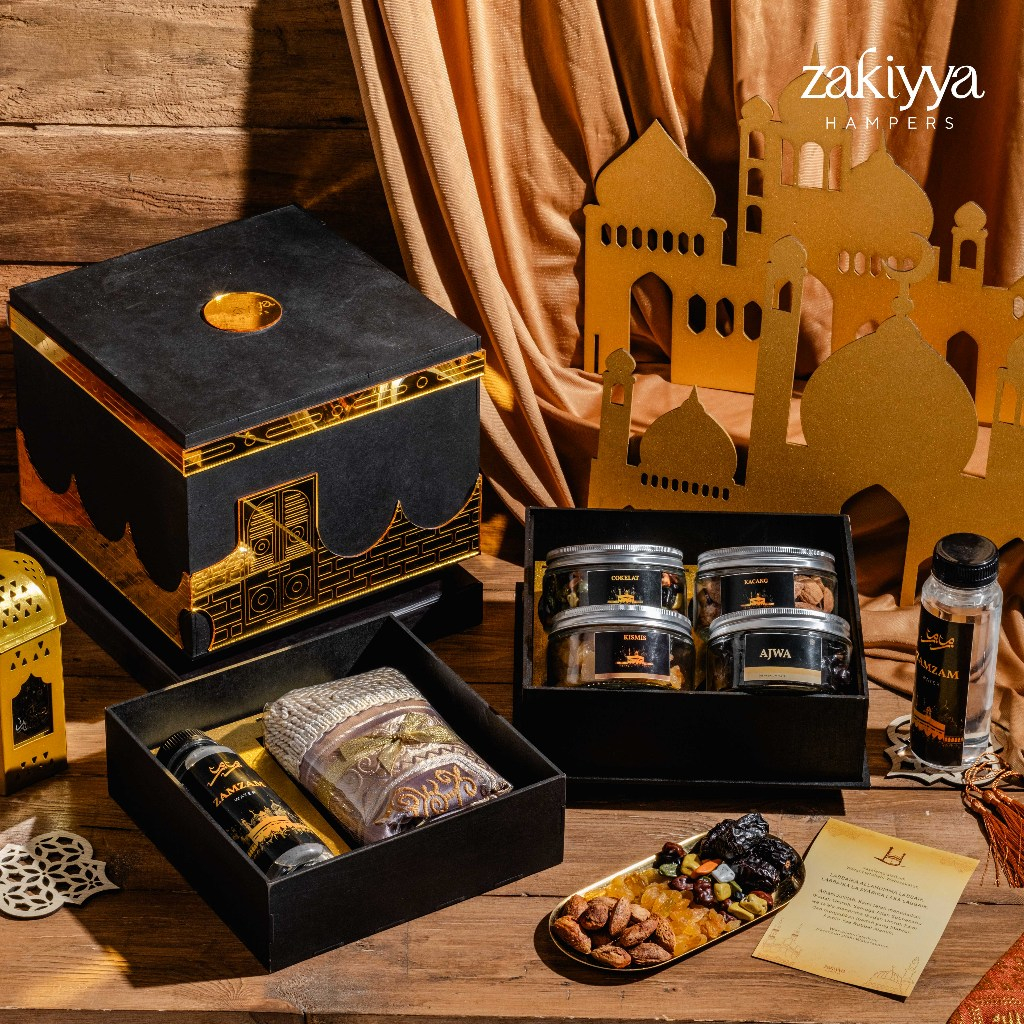 

Hampers Oleh Oleh Souvenir Haji Umroh Premium Paket Premium Mekah 1