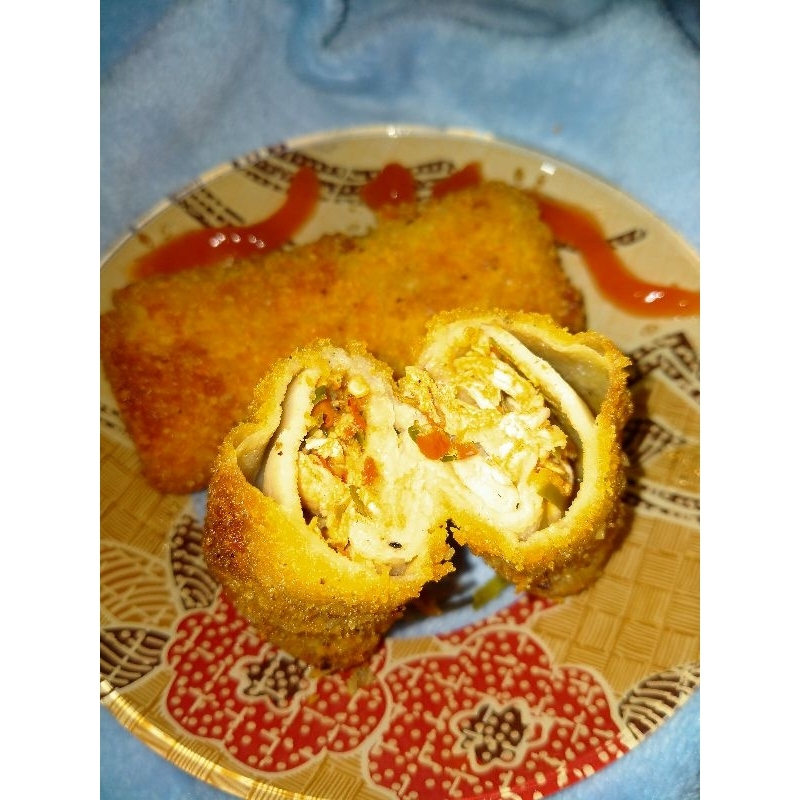 

Risoles ayam suwir daun kemangi