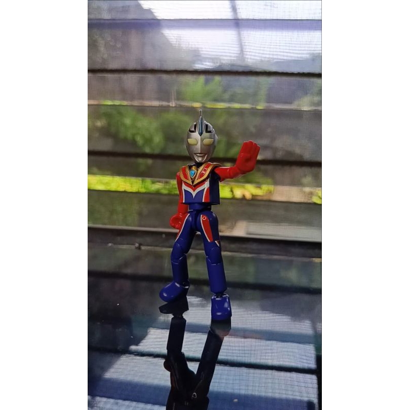 Blokees Ultraman Galaxy version 12 Ultraman Agul Supreme