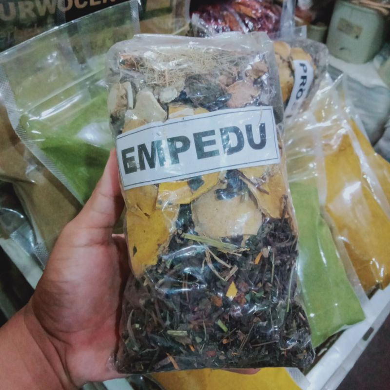 

Jamu godok komplit - jamu godok premium - jamu godok empedu - menghancurkan batu empedu - jamu godok original Jogja