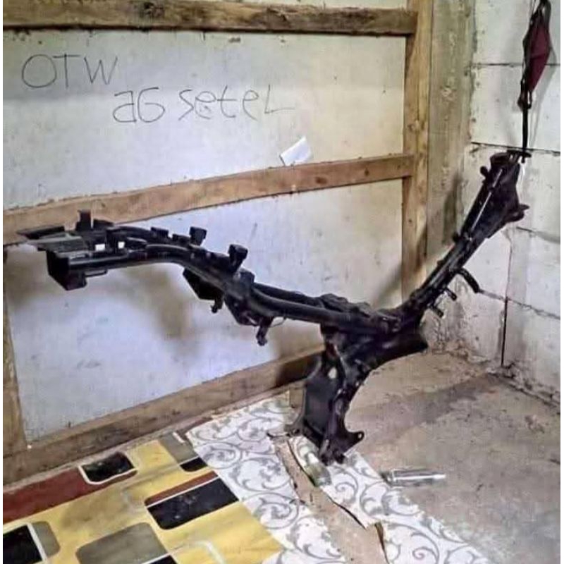 Rangka frame sasis yamaha vega r lama