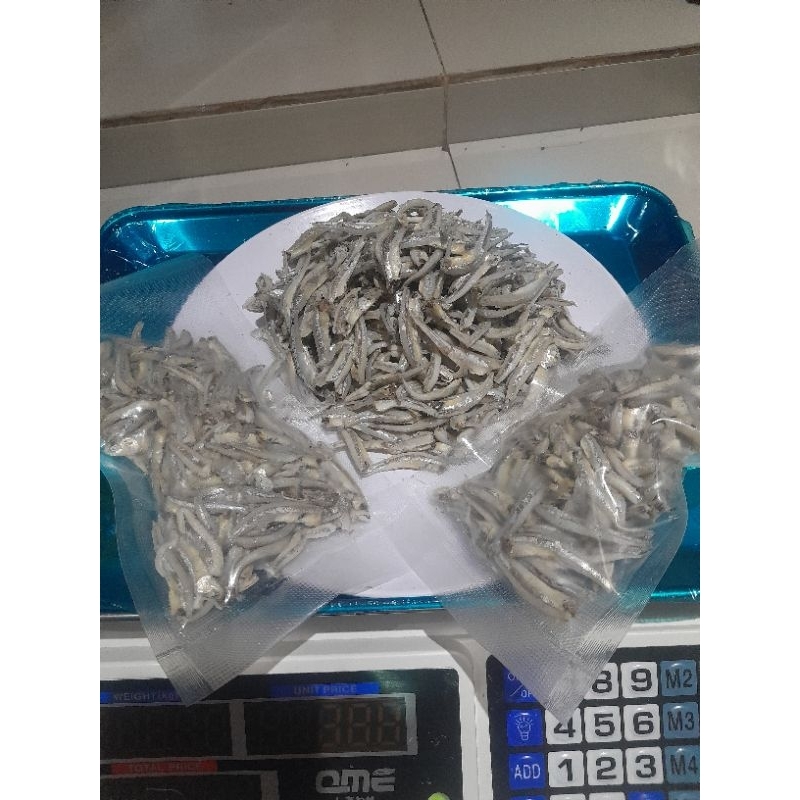 

Ikan Teri Buntio/Buntiau Kualitas Premium TERMURAH Bisa COD
