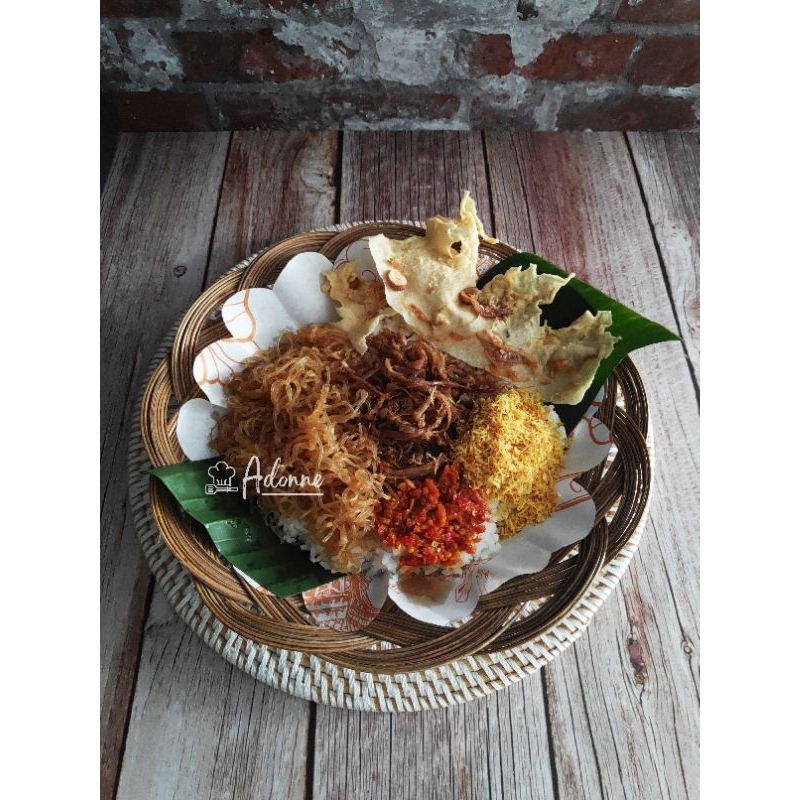 

Nasi Empal Suwir / Nasi Empal