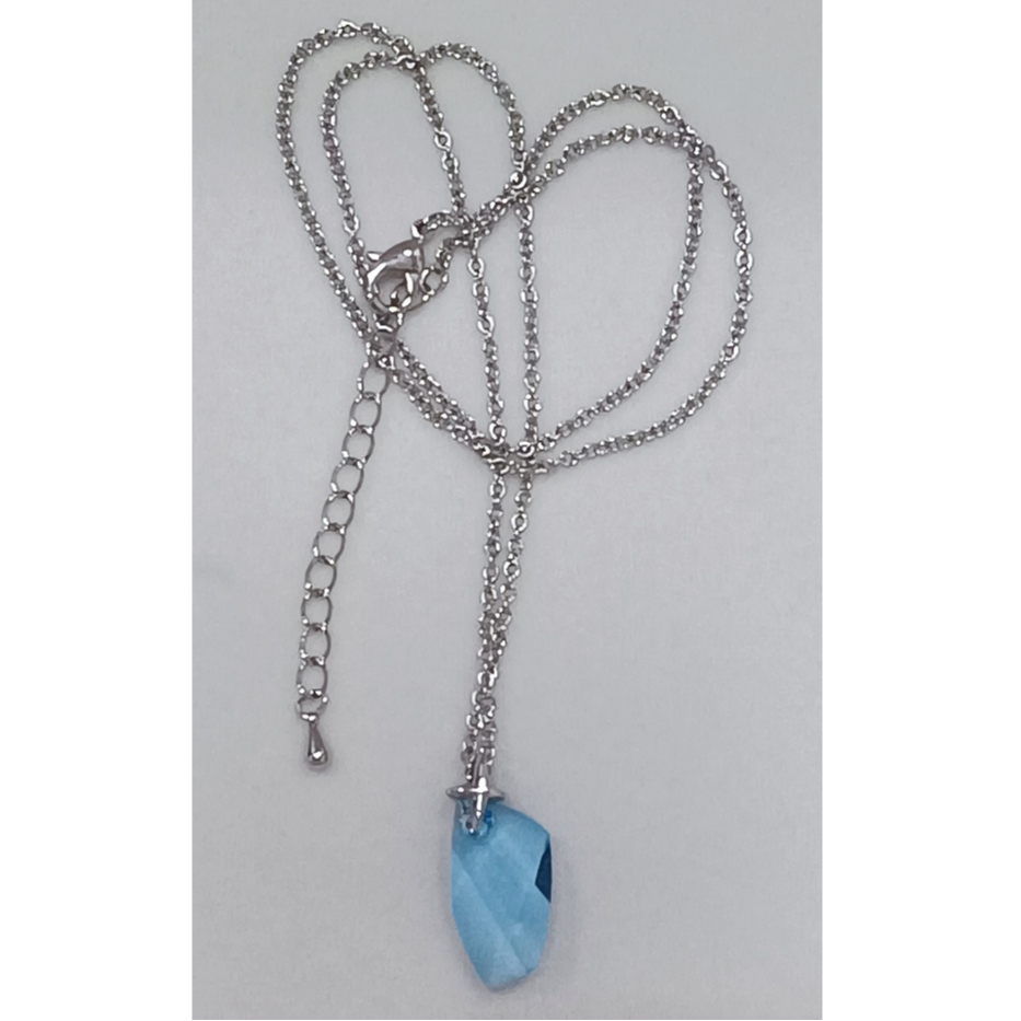 Kalung Rantai Warna Emas Putih dengan Liontin Swarovski Biru