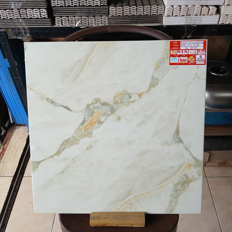 kramik milazo 250CTS 50x50