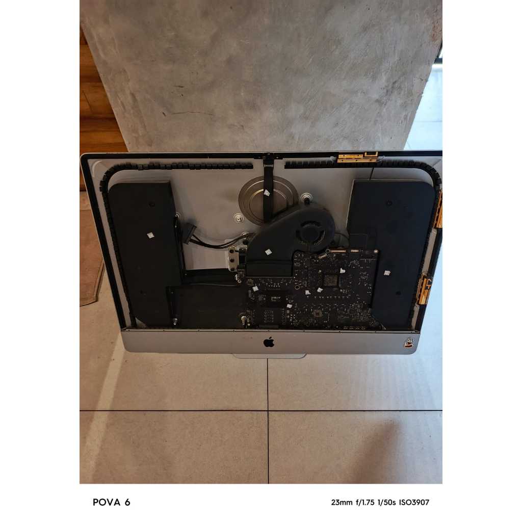 Original Casing imac 27” 2015 dan logicboard mati