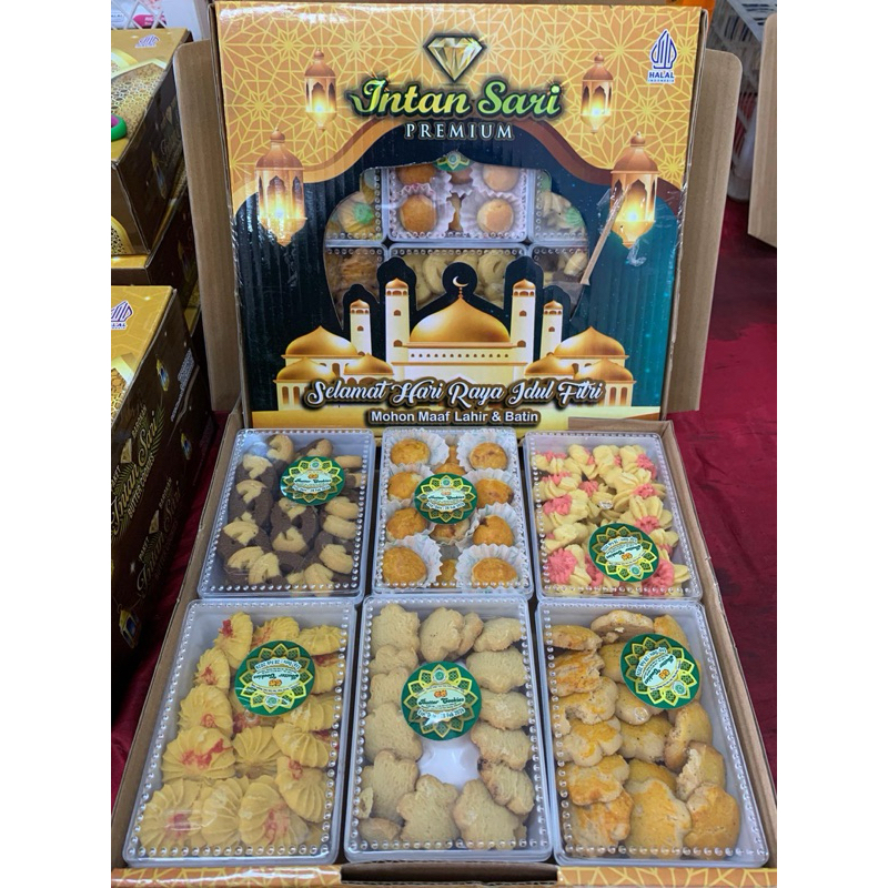 

Kue Kering Intan Sari Premium Butter Cookies Murah isi 6 Toples / Kue Kering 6 Toples dan Sirup Murah Hampers Paket Lebaran Idul Fitri