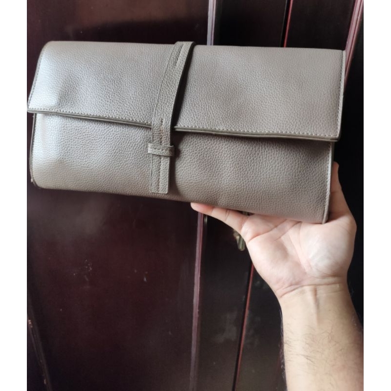 Clutch / Handbag / Tas Tangan Pria Leather Kulit Asli Warna Taupe Preloved/second