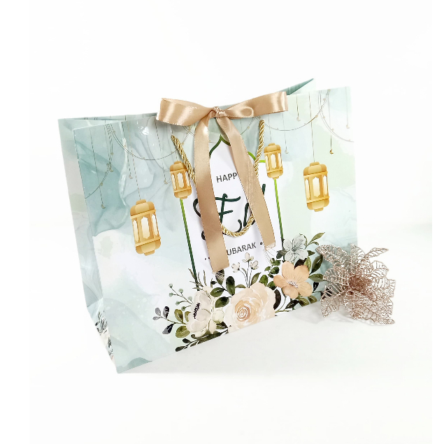 

Paperbag Idul Fitri Uk. 32,5 x 14 X 25 cm