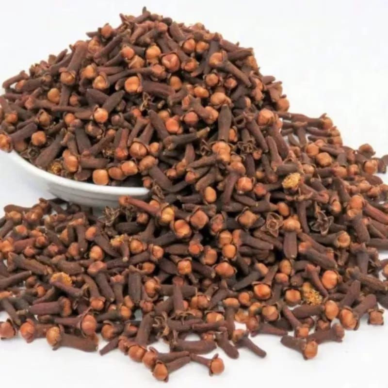 

CENGKEH UTUH KERING 100 GRAM