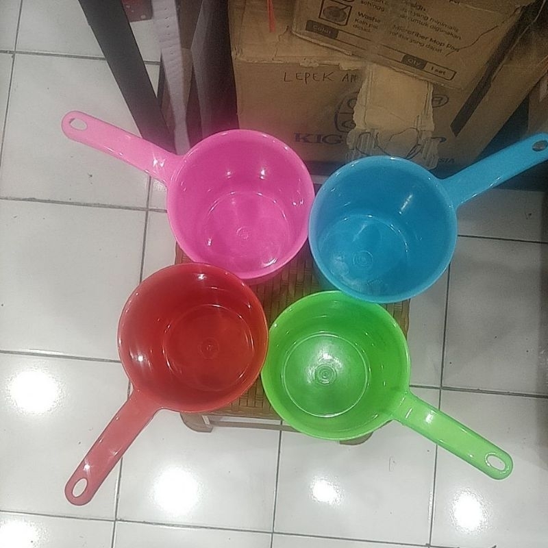 Gayung Sunrise / Gayung Mandi / Gayung Korea / Gayung Estetik / Gayung Air / Gayung Putih / Gayung A