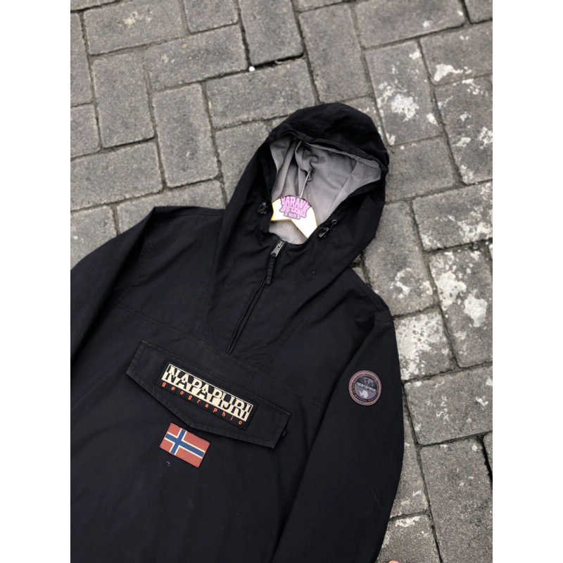 NAPAPIJRI RAINFOREST SUMMER BLACK ORIGINAL