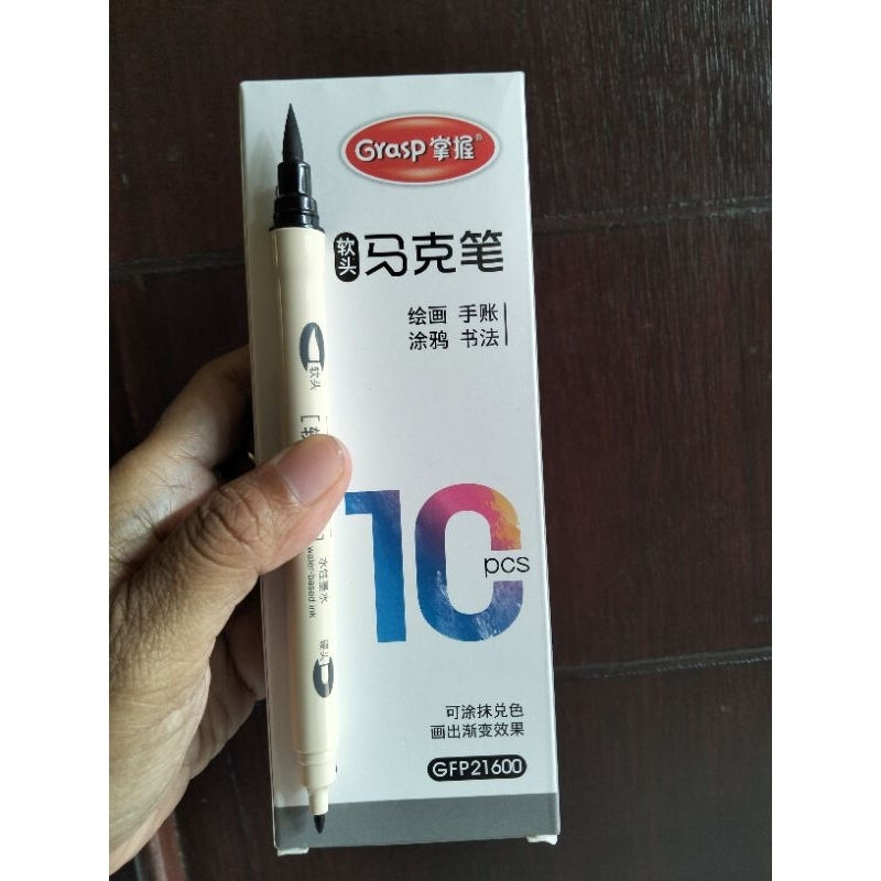 

Grasp Brush Twin Marker (Spidol Penebal Crayon Grasp 2in1)