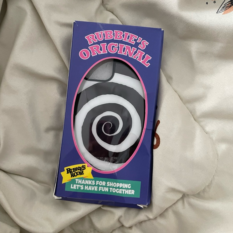 case handphone hp rubbie’s room 12 pro / 12 rubbies room black and white