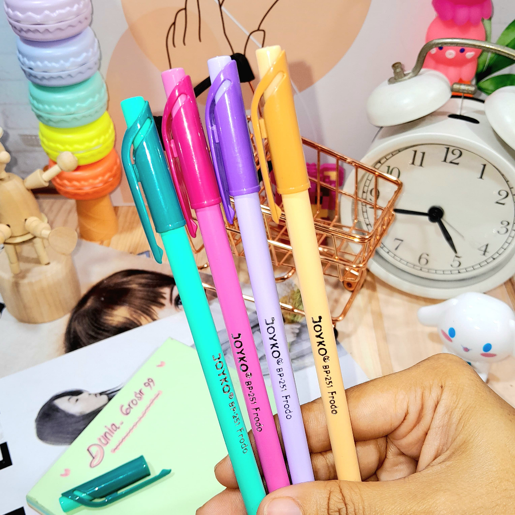 

Pulpen Joyko gel tinta hitam Unik Frodo BP-251 Warna Lucu Harga MURAH / Pen JOYKO Standar Best Quality Alat Tulis Sekolah dan Kantor bisa Grosir dan COD