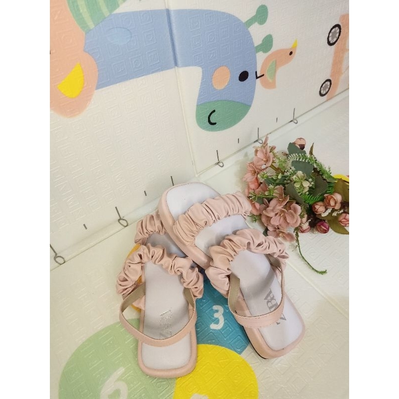 PRELOVED | Sandal Flatform Thalia Olie Wanita by Zara