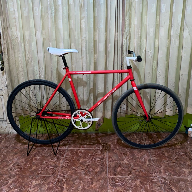 sepeda fixie comet