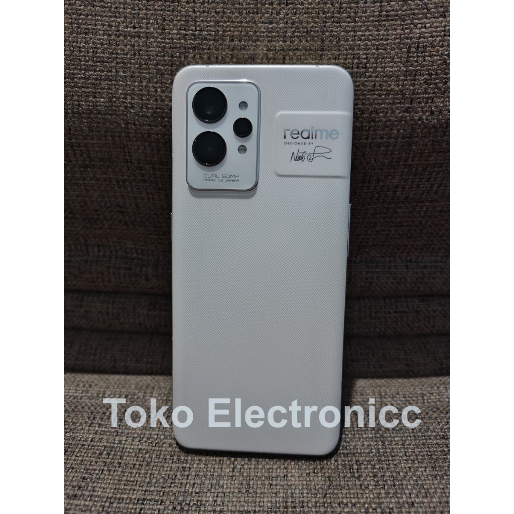 HP Realme GT 2 Pro 12/256 GB Second Garansi Resmi Bekas