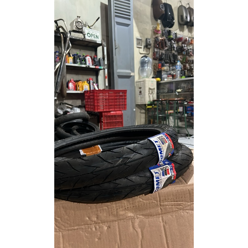 ban comet m1 ring 17 ukuran 70/80 80/80 tahun pembuatan baru selalu update