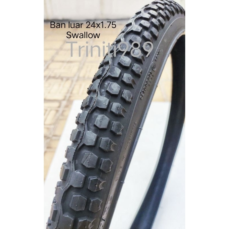 Ban luar sepeda 24 x 1.75 Swallow