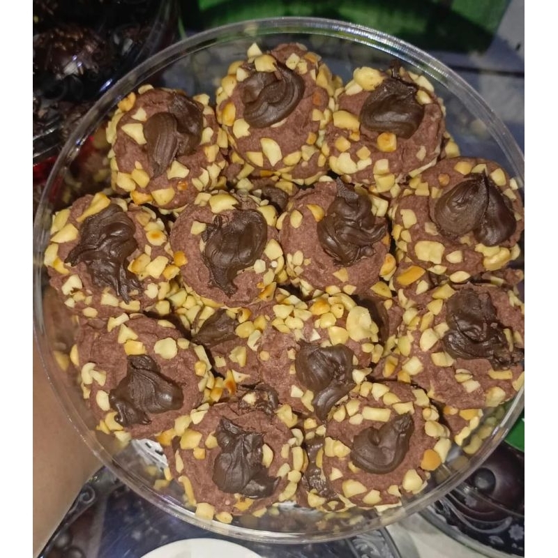 

kue lebaran Home Made kacang coklat