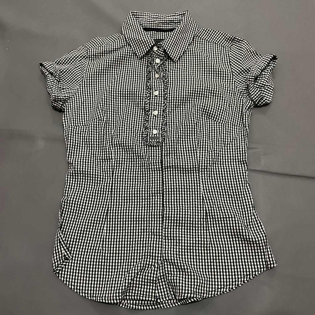 DEWASA A076 (GUESS ORI, PRELOVED) Baju Atasan Kemeja Kerah Stretch Adem Fit Body Tangan Pendek Kanci