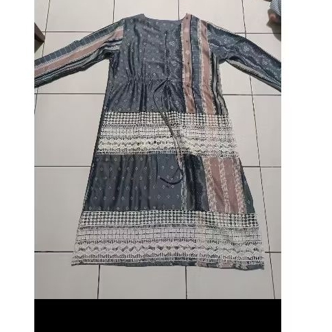 PRELOVED BY VANILLA HIJAB( tunic + koko anak)