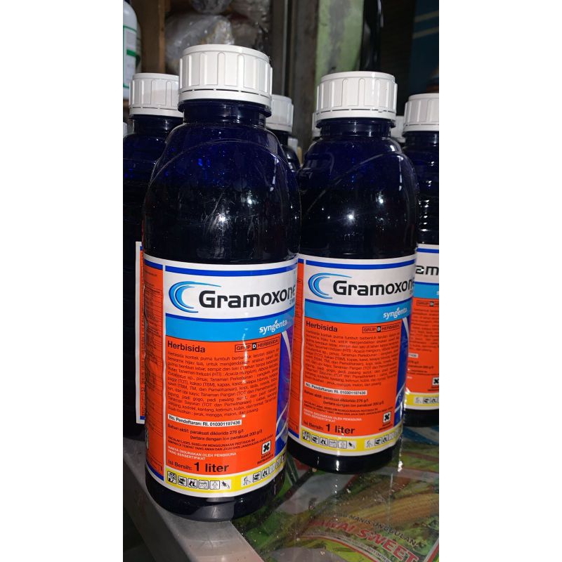 Obat hama rumput Gramoxone 1 liter