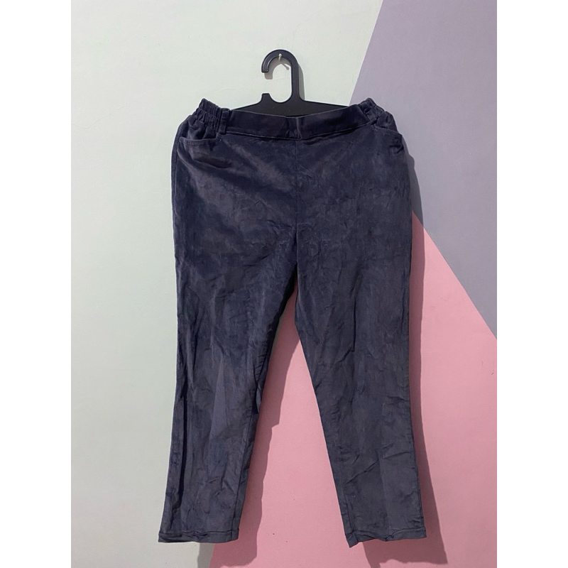 Celana bludru preloved