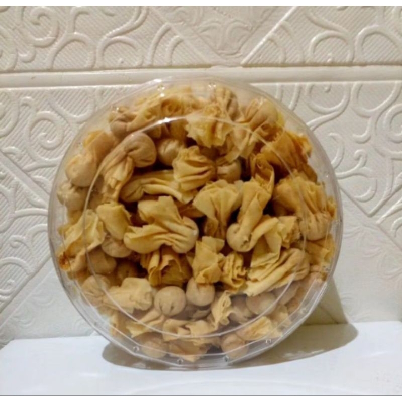 

SPESIAL RAMADHAN KUKER EKADO KEMASAN TOPLES BERAT 500GRAM/ALLBAKTI SNACK