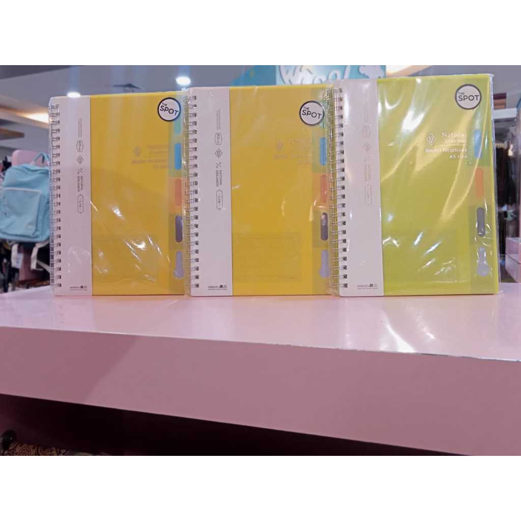 

GRAMEDIA KARAWACI - THE SPOT NOTEBOOK SPIRAL A5