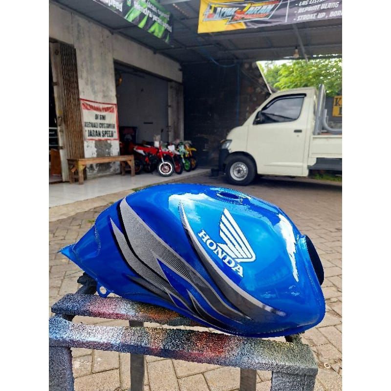 TERMURAH TANGKI BENSIN MEGAPRO NEW MEGAPRO PRIMUS WARNA BIRU SET STIKER