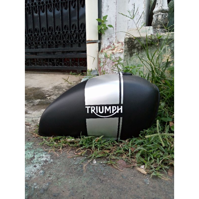 Tangki Triumph Bober Bratcafe Caferacer Custom Japstyle Motor Tiger Scorpio Byson Thunder Megapro Cb