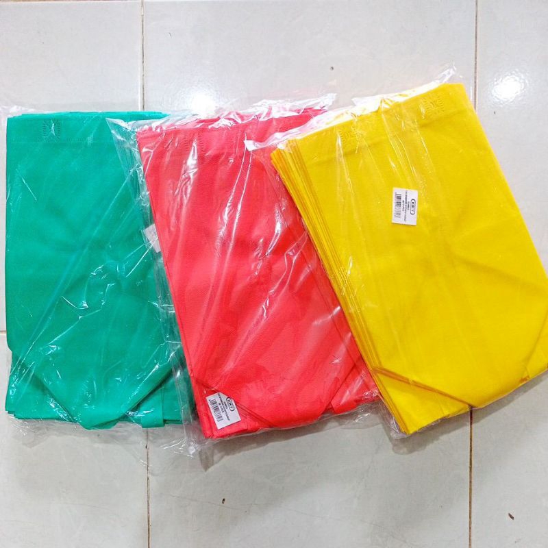 

TAS KAIN UKURAN 21,5×20×27 PACK