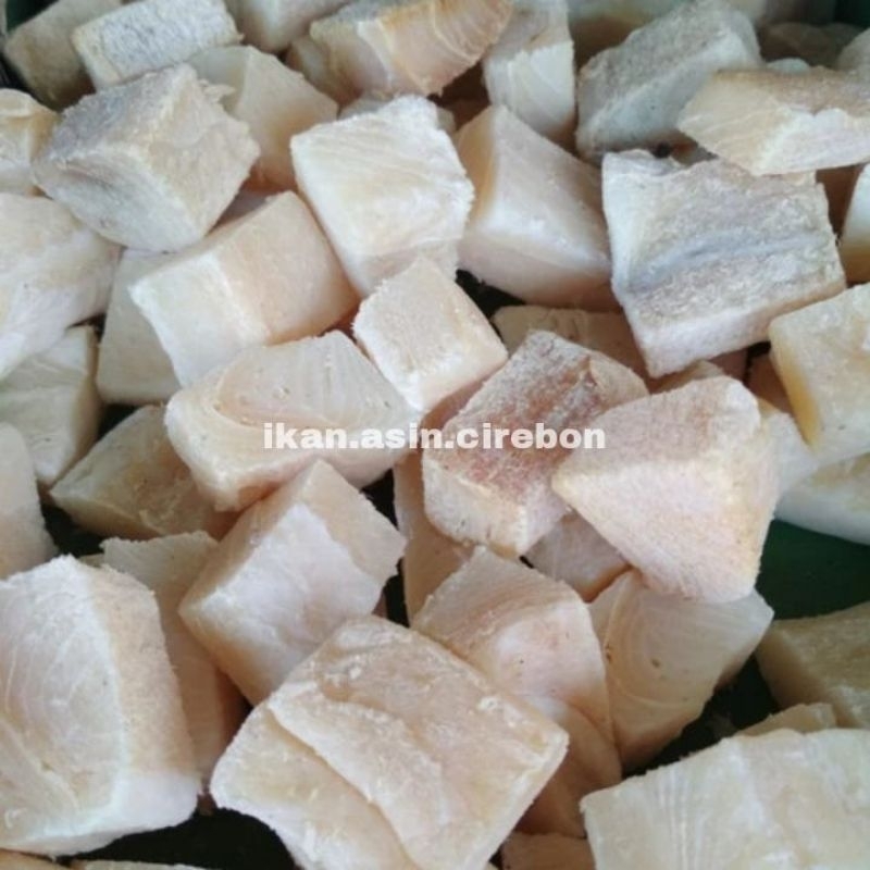 

IKAN ASIN CUCUT/PANJELAN 1Kg