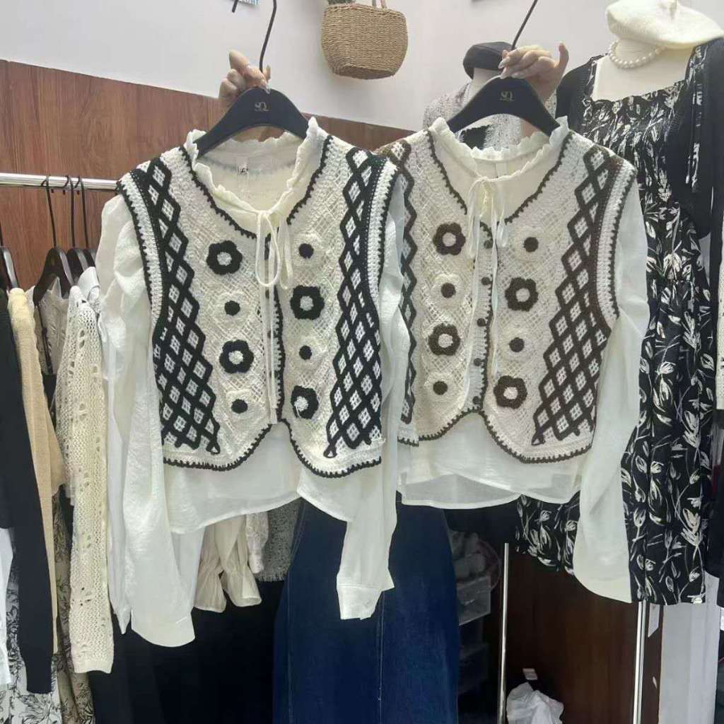 Rompi Wanita Rajut Bordir V-neck Retro Korea Style