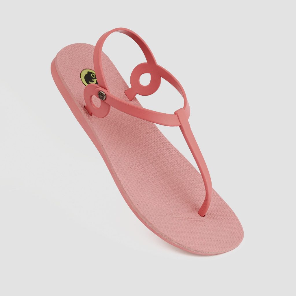 Camou Sandal Jepit Wanita Karet Ringan Anti Slip Camou Rosie Strawberry