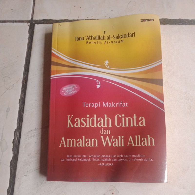 Buku Kasidah cinta dan amalan wali Allah