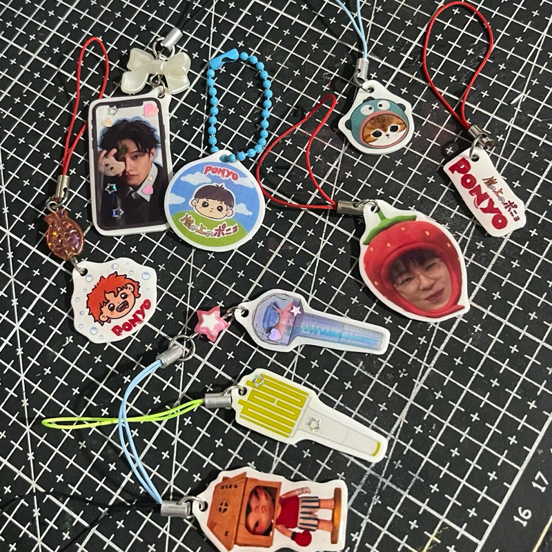 Custom Keychains Shrink Paper