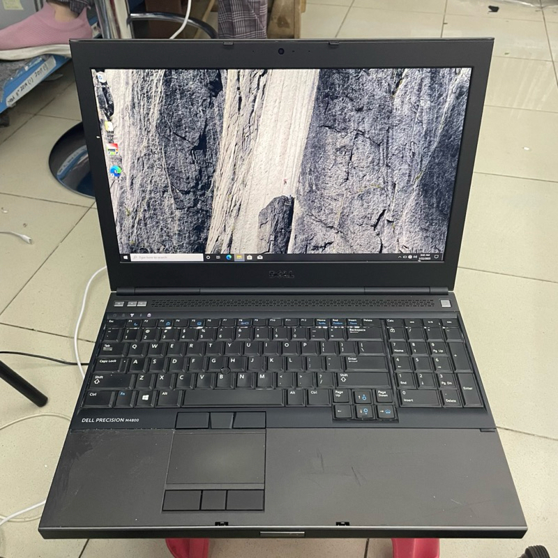 Dell Precision M4800 Dual Vga Core i7 gen 4 Ram 16GB SSD 512GB Second Mulus Bergaransi
