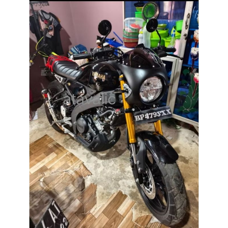 knalpot racing Akrapovic gp Lorenzo m1 Yamaha XSR 155 exhaust