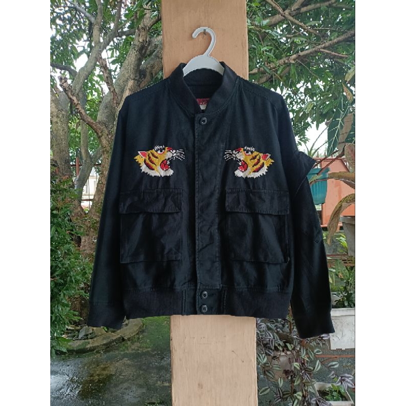 Rare ✓ ∆vr€x Sukajan Tiger Bomber Jacket