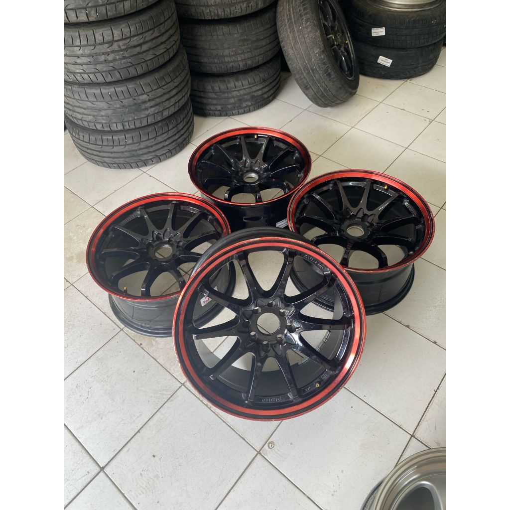 velg mobil bekas hsr hiroshima r17x8/9 4x100-114,3 et 30 black/red