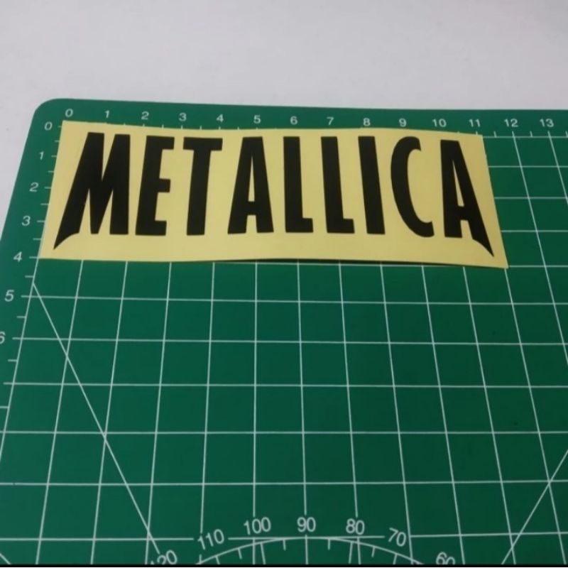 

stiker cutting metallica
