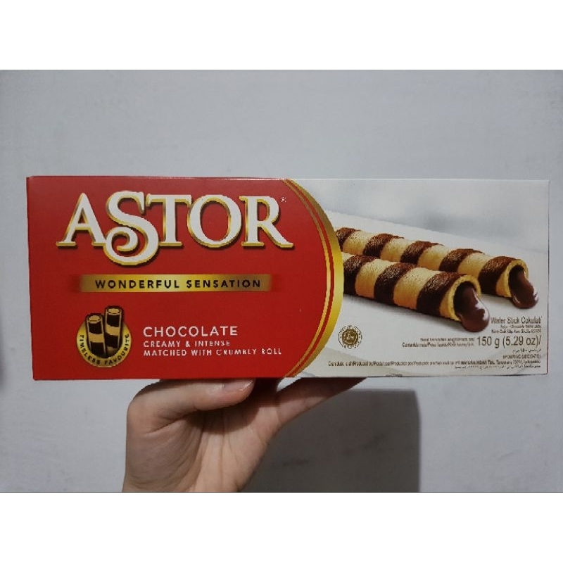 

ASTOR CHOCOLATE ROLL 150GR WAFER STICK COKLAT