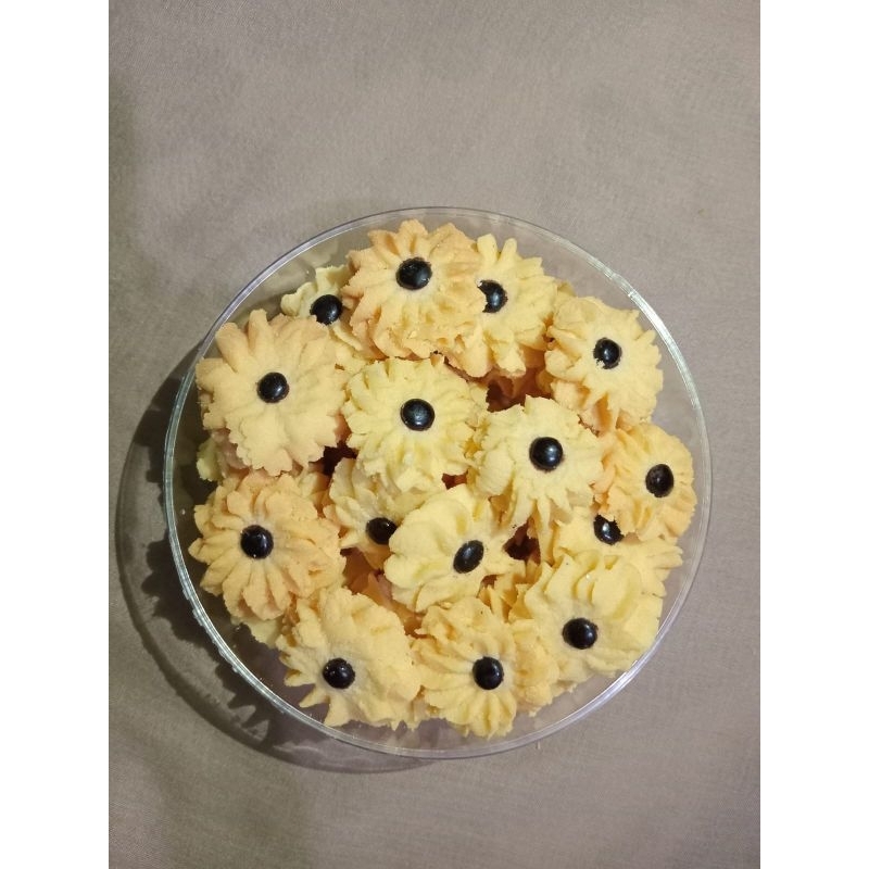 

Kue Semprit kue lebaran