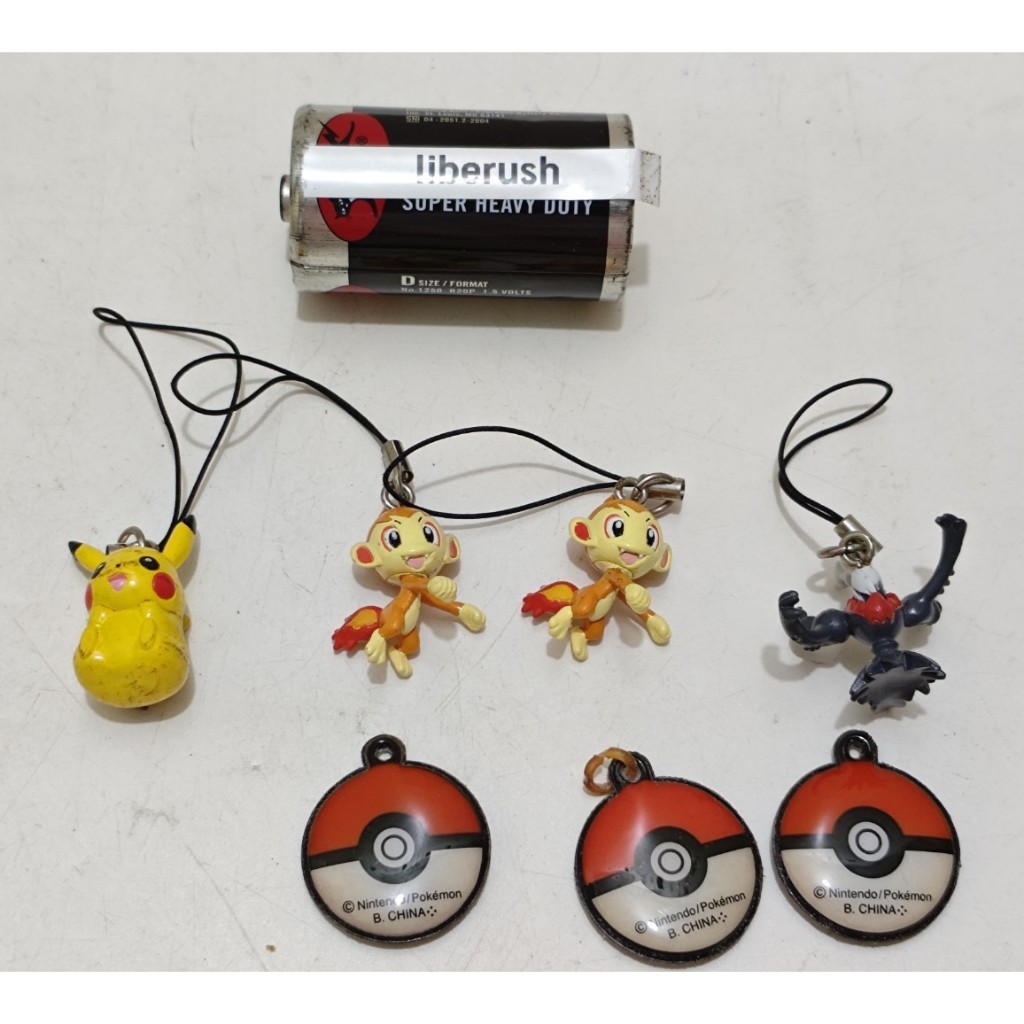 Set Bandai pokemon pikachu chimcar darkrai keychain pokemon figure yujin gashapon gacha